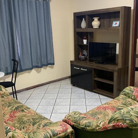 Solar De Bruna - Apartamento Com 2 Qts - 1 Suite - Garagem Coberta - Wi-Fi - Netflix - Acomoda 6 Pessoas A 70 Metros Da Praia Guarapari Exterior foto