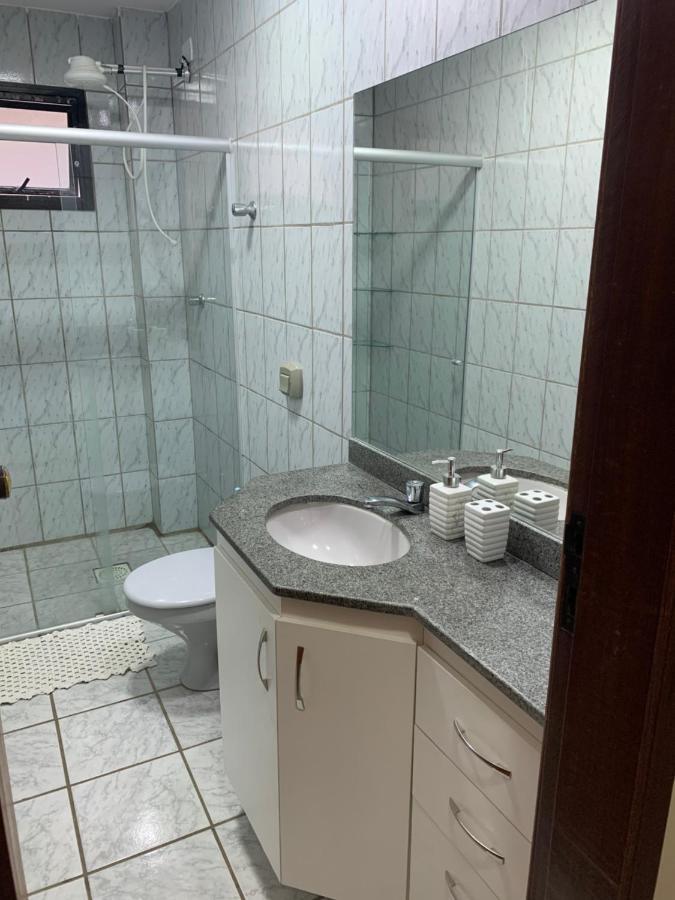 Solar De Bruna - Apartamento Com 2 Qts - 1 Suite - Garagem Coberta - Wi-Fi - Netflix - Acomoda 6 Pessoas A 70 Metros Da Praia Guarapari Exterior foto