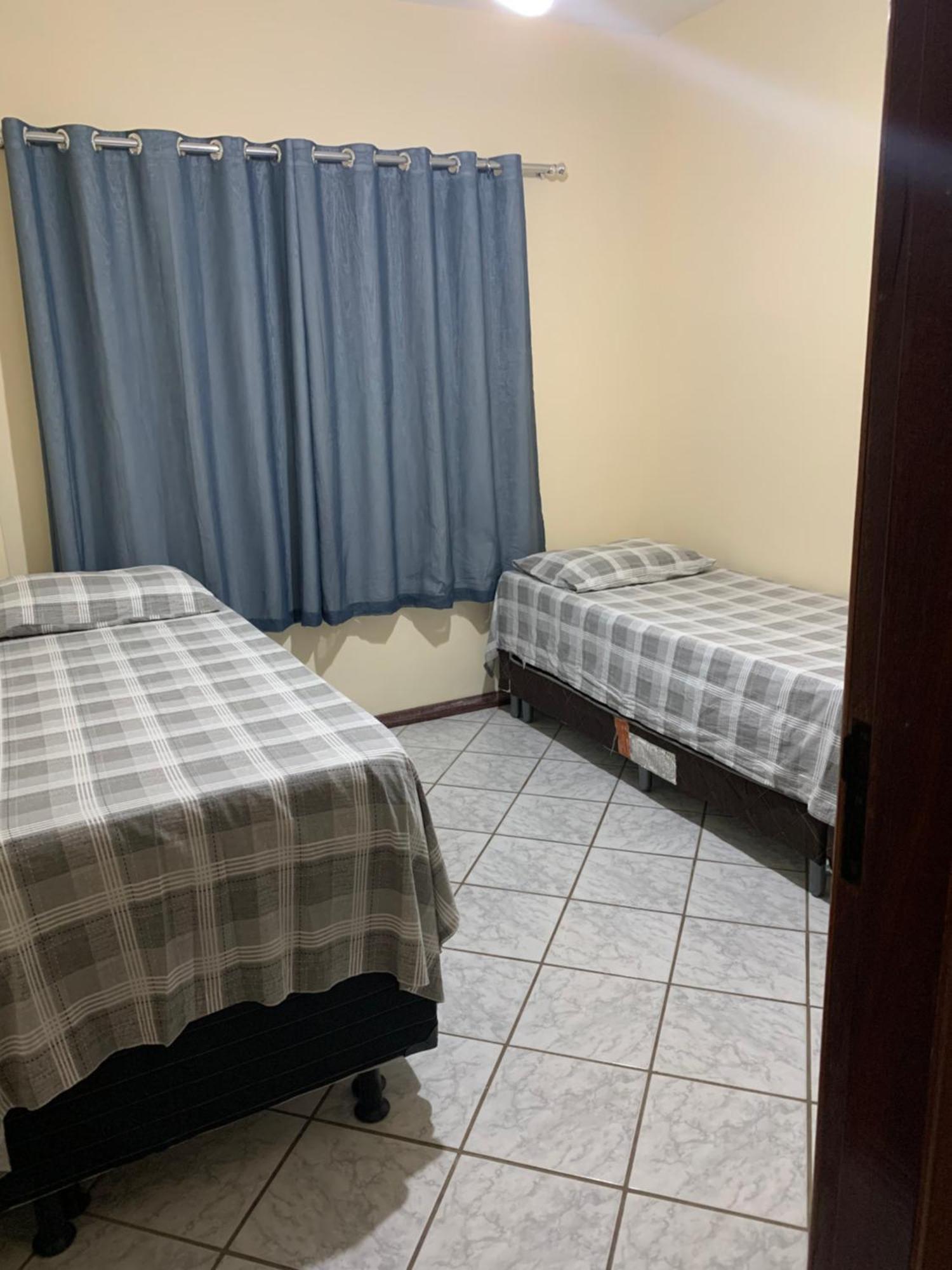 Solar De Bruna - Apartamento Com 2 Qts - 1 Suite - Garagem Coberta - Wi-Fi - Netflix - Acomoda 6 Pessoas A 70 Metros Da Praia Guarapari Exterior foto